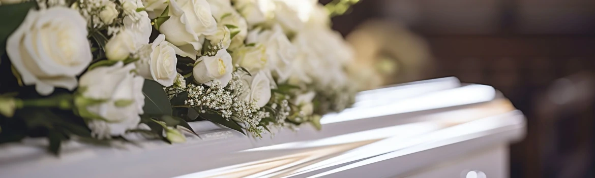 Cine alege sicriul: rolul firmei funerare si al familiei